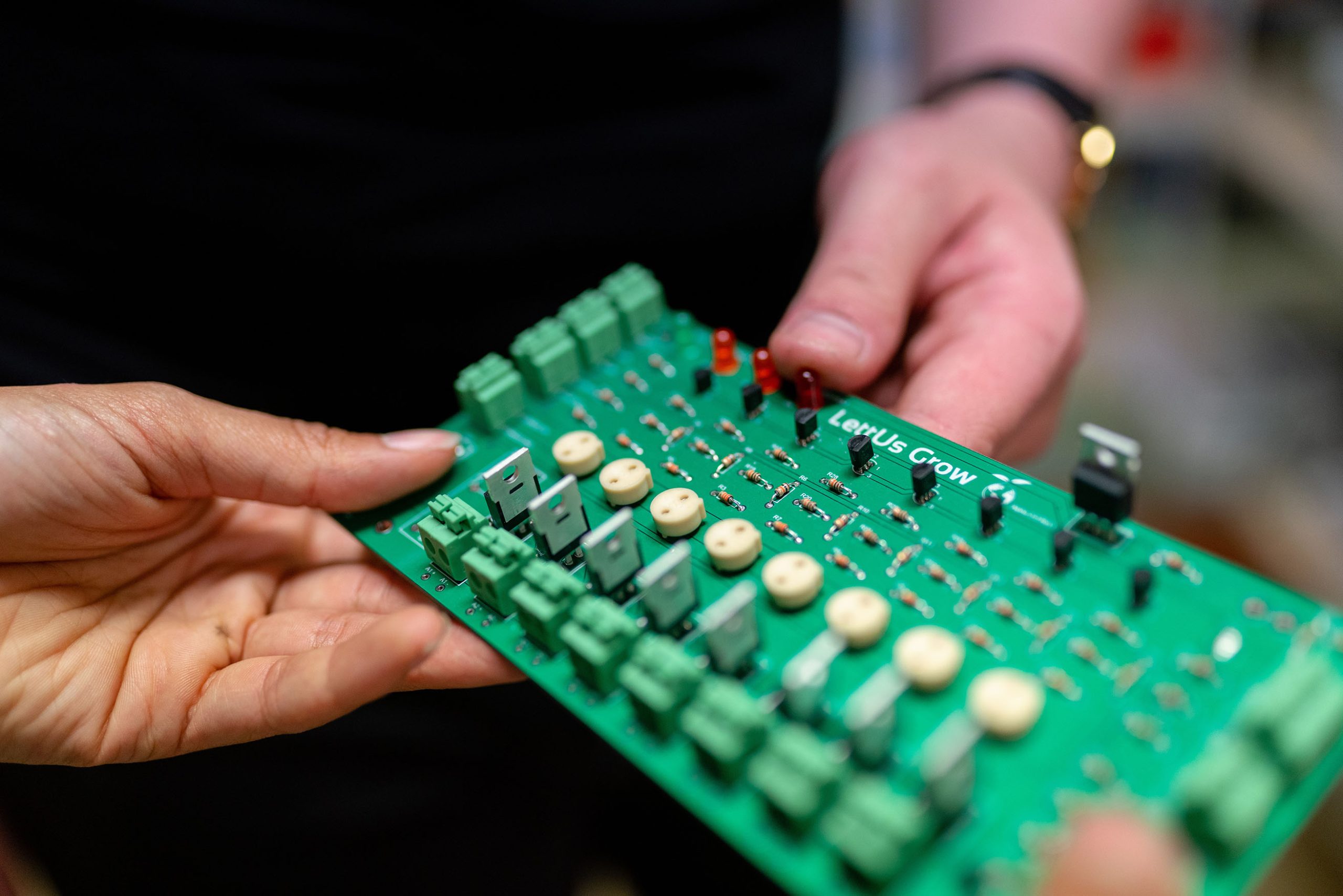 Computer Circuit Board Recycling: A Complete Guide